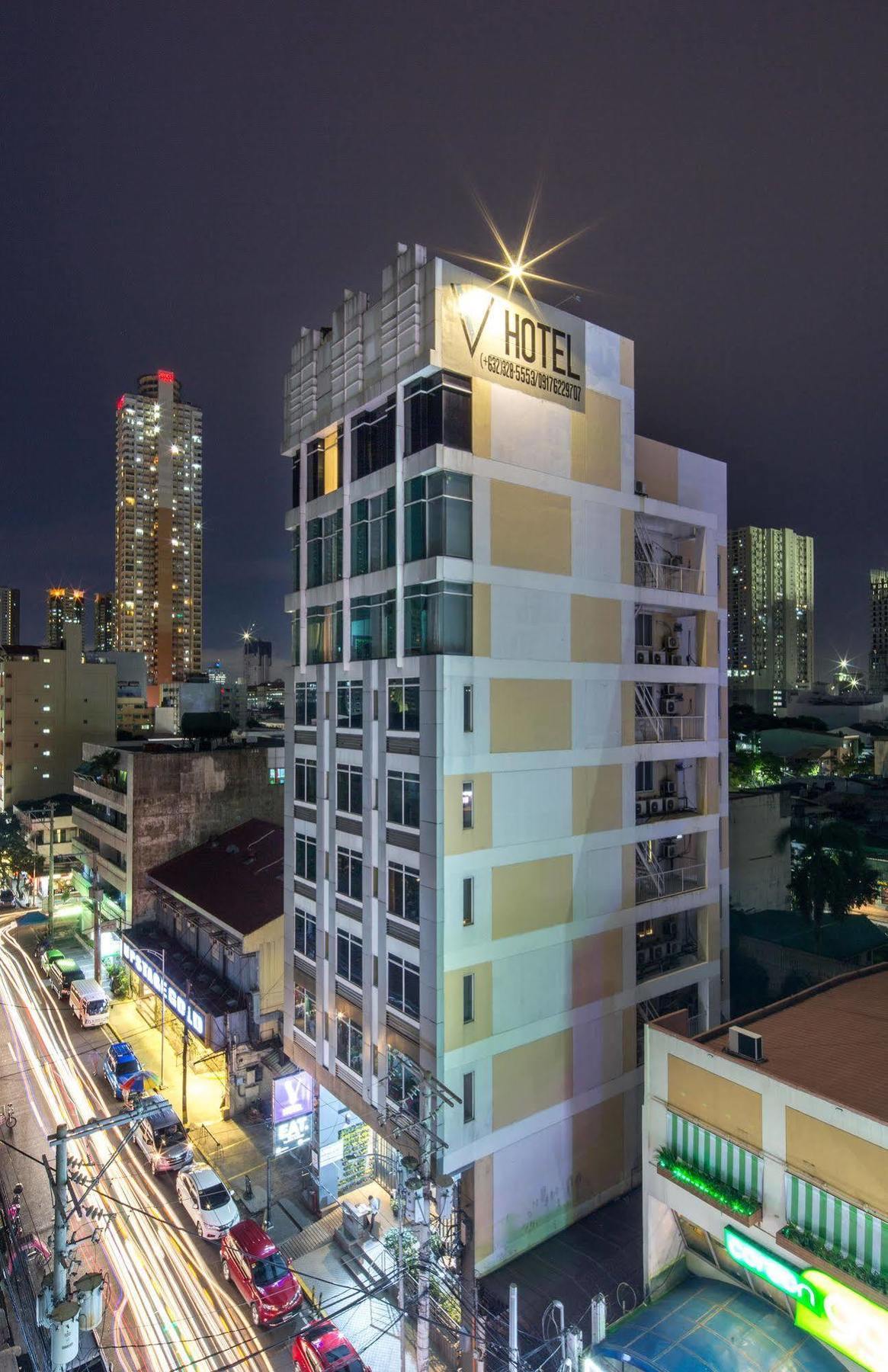 V Hotel Manila Exteriér fotografie